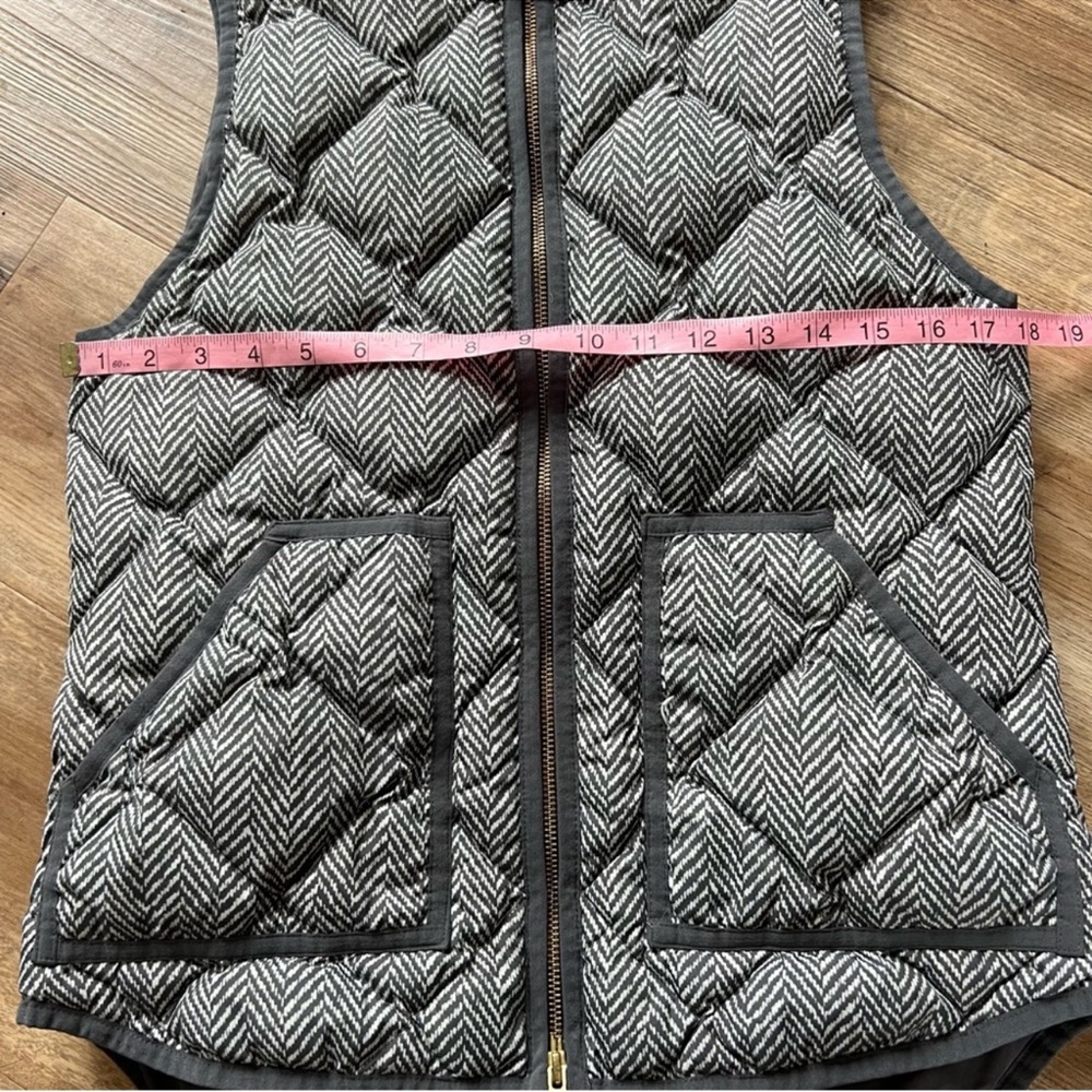 J. Crew Two Down Vests - Picture 13 of 14
